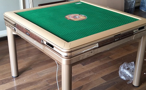 棋牌室波密波密麻将机实拍展示
